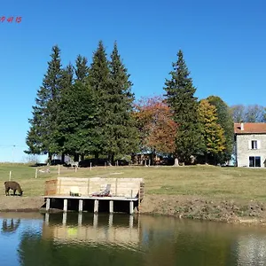 Domaine Du Mas Du Taillet Couette-café Lanarce