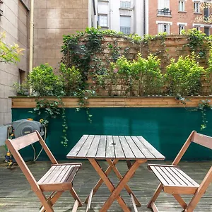 Sur Les Quais De Seine Appartement Paris