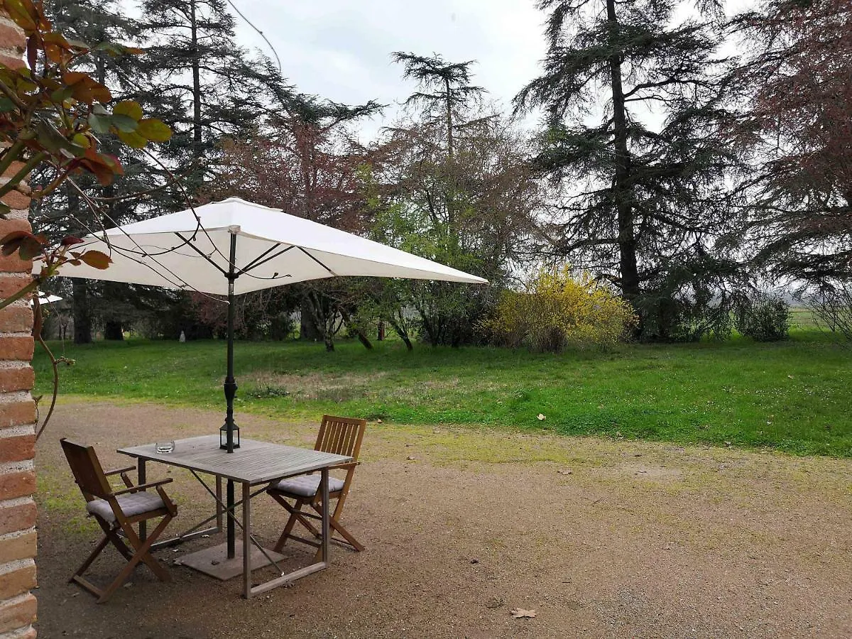 Domaine De Roucayrols Bed & Breakfast Ambres 0*,  France